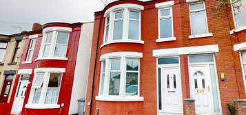 3 bed semi-detached house for sale