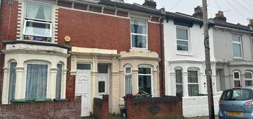 Terraced house to rent in Shearer Road, Portsmouth PO1