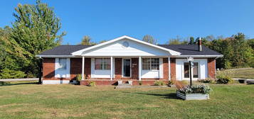 1654 State Highway 460, Frenchburg, KY 40322