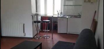 Studio meublé - 23 m²