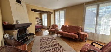Maison à vendre, 6 pièces, 4 chambres, 137 m²