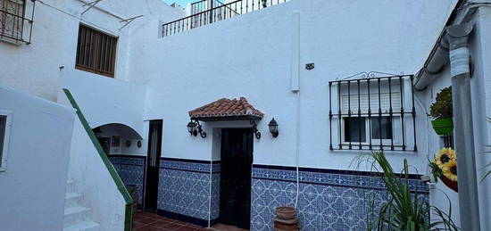 Casa o chalet independiente en venta en calle Cristóbal Colón, 18