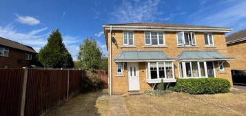 3 bedroom semi-detached house to rent