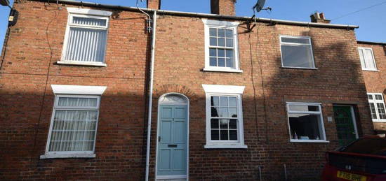 2 bedroom terraced house