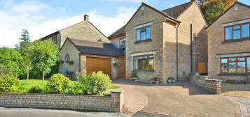 5 bed detached house for sale