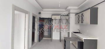 Re/max Lacivert'ten Yldzkent'te Eyal Satlk 1+1 Daire