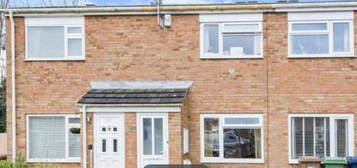 2 bed terraced house to rent