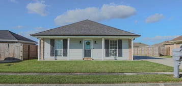 359 L Kirth Dr, Houma, LA 70363