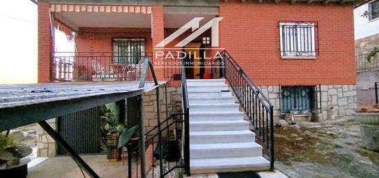 Casa o chalet independiente en venta en Escalona