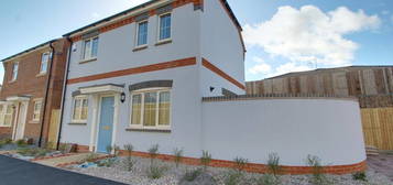 2 bedroom detached house to rent