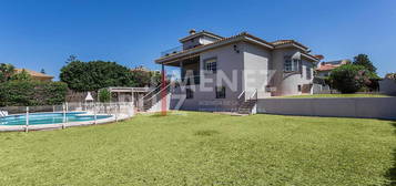 Casa o chalet en venta en El Águila