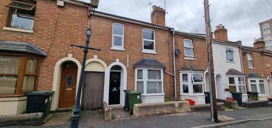 2 bedroom terraced house