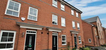 4 bedroom terraced house