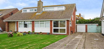 3 bed semi-detached house for sale