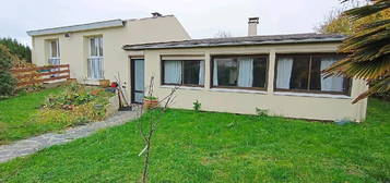 Maison de plain-pied  à vendre, 5 pièces, 3 chambres, 120 m²