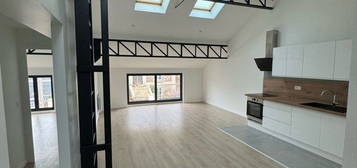 Loft T4