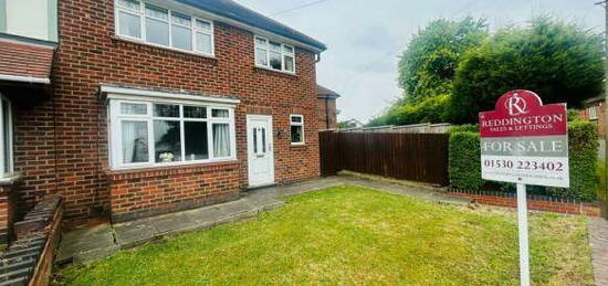 2 bedroom semi-detached house for sale