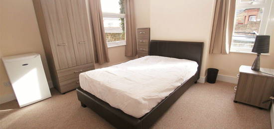 Room to rent in Cowley Road, Uxbridge UB8