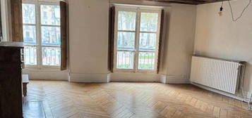 Appartement 4 pièces 85 m²