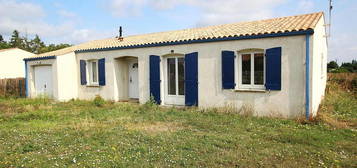 Maison de plain-pied  à vendre, 5 pièces, 4 chambres, 95 m²