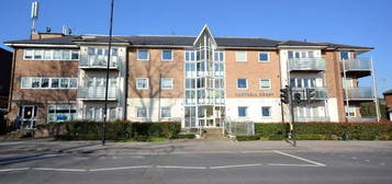 3 bed flat to rent