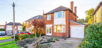 3 bed detached house for sale