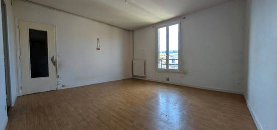 Appartement F3 à rénover