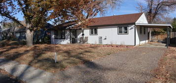 107 2nd St, Glendive, MT 59330