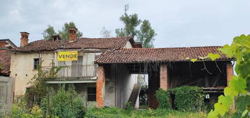 Casale/cascina in vendita in località Pogliola Cascina Tetto Nuovo s.n.c