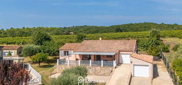 Maison de plain-pied  à vendre, 5 pièces, 3 chambres, 116 m²