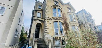 2 bedroom ground floor flat