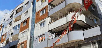 Şerefiye'de Albina Sitesi'nde Satılık 4+1 Daire