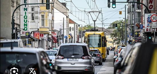 Renovierte 3-4 Zimmerwohnung in Essen Huttrop