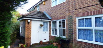 Terraced house to rent in Donaldson Way, Woodley, Reading, Berkshire RG5