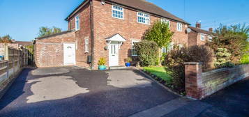 4 bedroom semi-detached house for sale