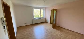 Helle 2-Raum-Wohnung in Reichenbach (Hochparterre)