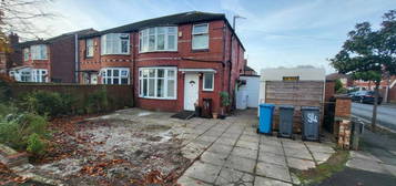 3 bedroom semi-detached house