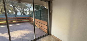 REZ DE JARDIN T3 + PARKING - PETITE MOTTE