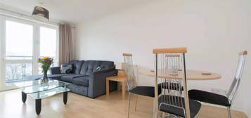 Flat to rent in Taplow, Adelaide Road, Swiss Cottage NW2