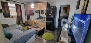 Apartament 3 cam Dunarii zona 400 langa Primarie