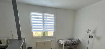 Studio 1 pièce 17 m²