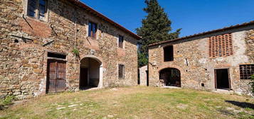 Casale/cascina in vendita in via di Castel Ruggero, 47