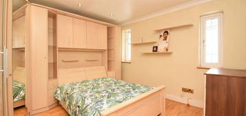 Detached house to rent in Pebworth Road, Harrow HA1