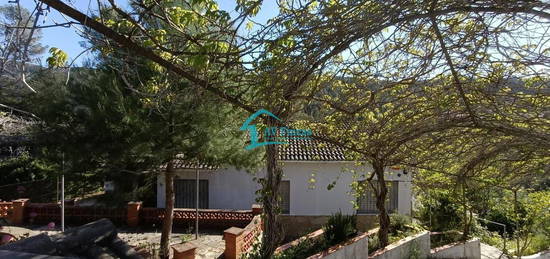 Casa o chalet en venta en Castellví de Rosanes