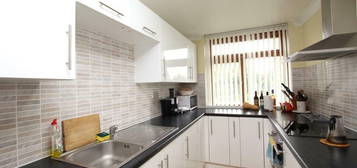 2 bedroom ground floor flat