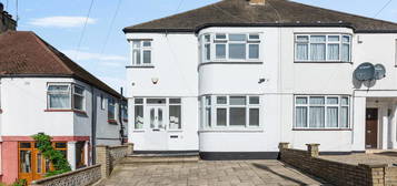 4 bed semi-detached house for sale