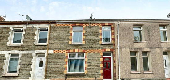 3 bed terraced house for sale