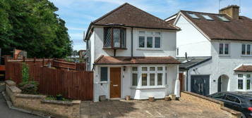 3 bedroom detached house