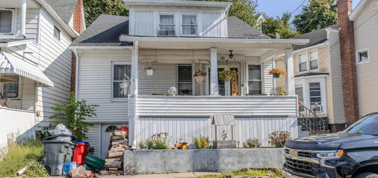 106 Spring St, Carbondale, PA 18407