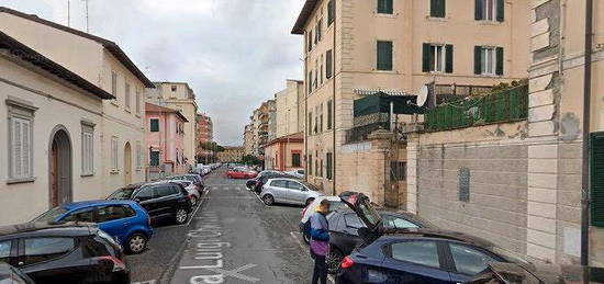 L 475 bilocale zona ospedale a livorno